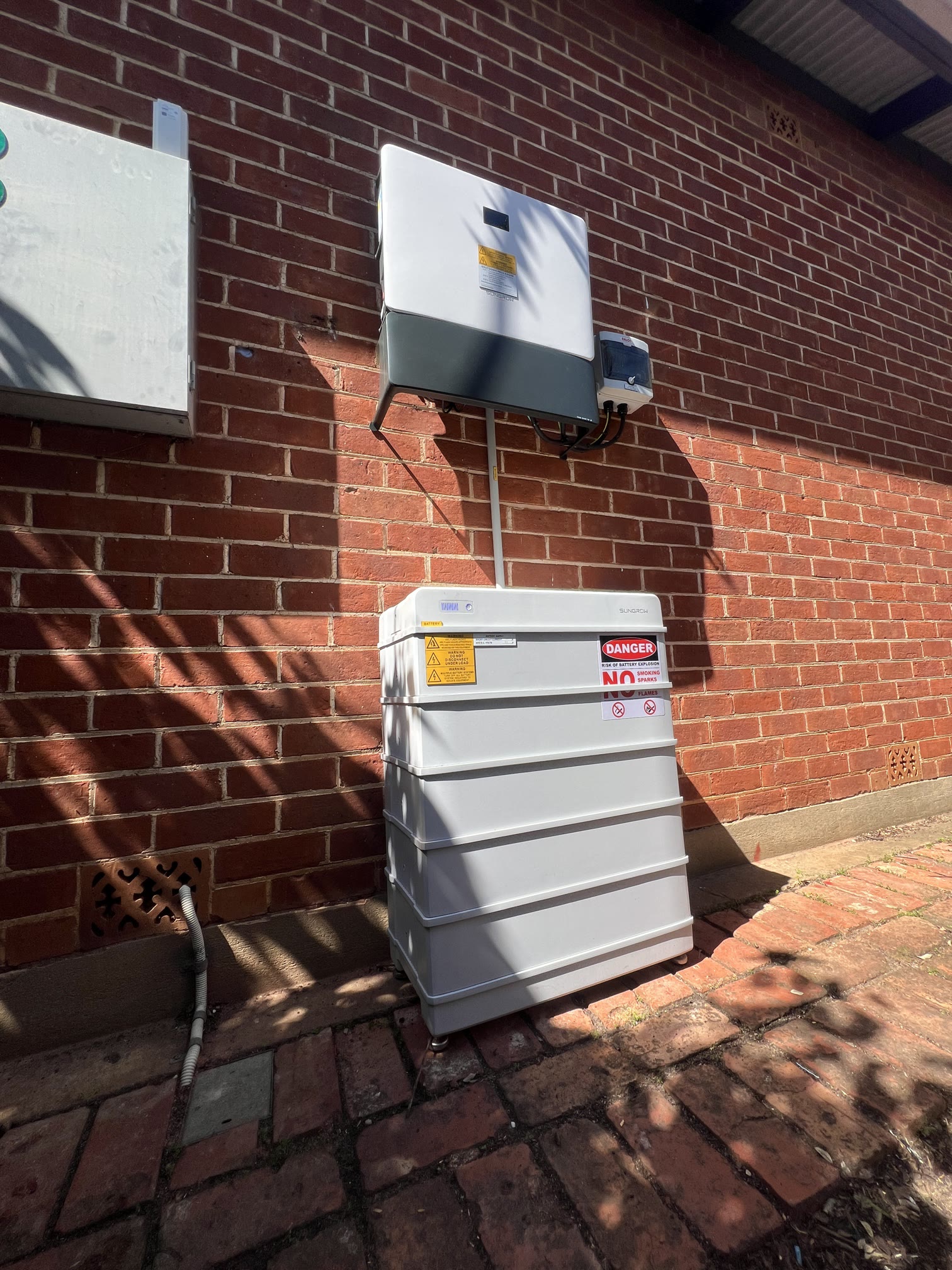 10.81 kW Solar and 16 kWh Battery Installation in Daw Park, SA