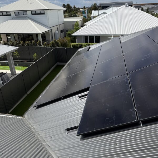 19.38 kW Solar, 39 kWh Battery and EV Charger Installation in Riverlea Park, SA