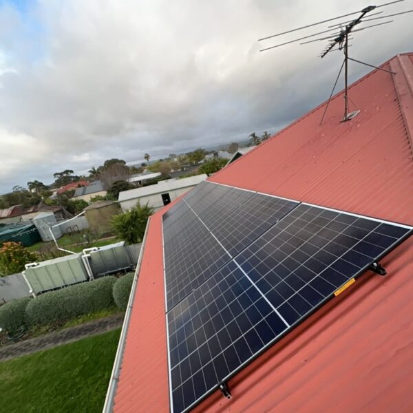 13.52 kW Solar and 24 kWh Battery Installation in Glandore, SA