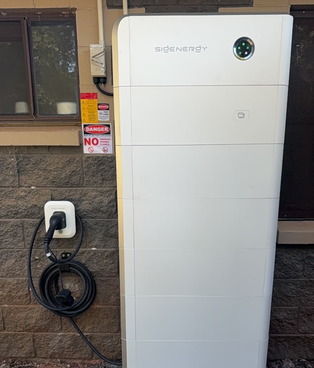 18.53 kW Solar and 45.2 kWh Battery Installation in Cambroon, QLD