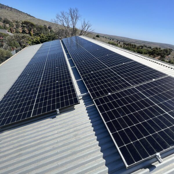 19.95 kW Off-Grid Solar and 19.2 kWh Battery System in Palmer, SA