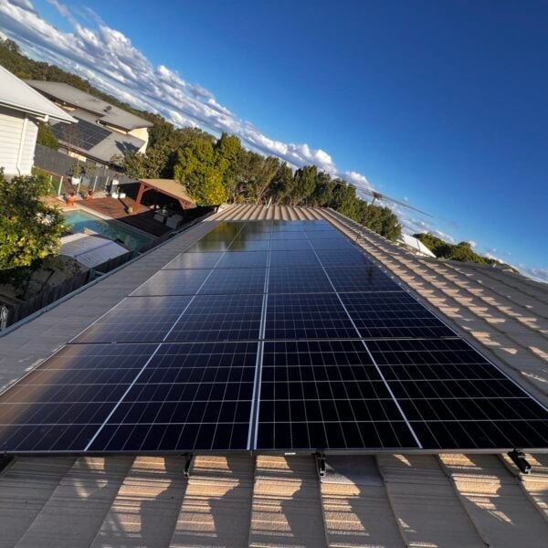 17.58 kW Solar and 33.28 kWh Battery Installation in North Lakes, QLD