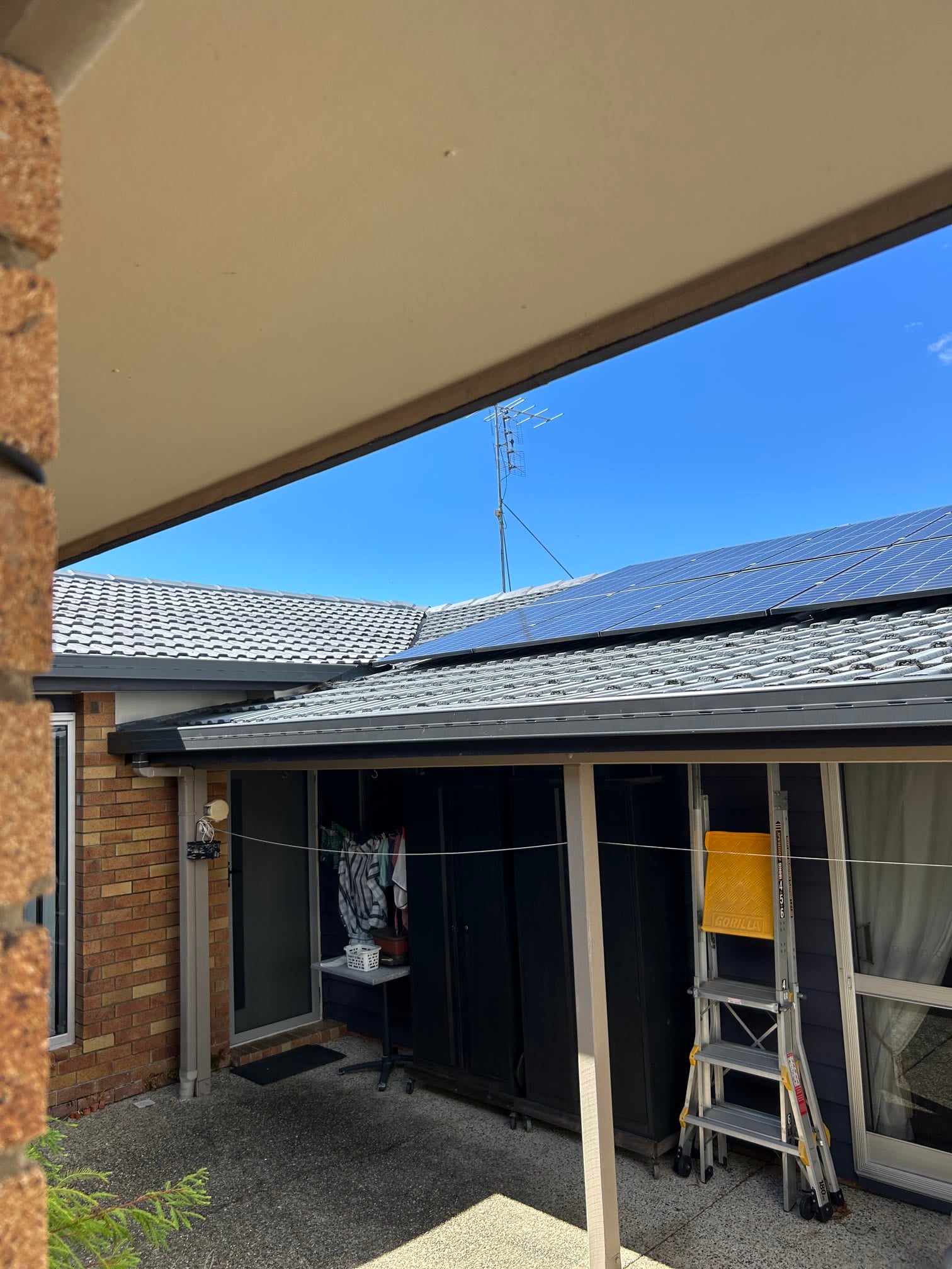7.13 kW Solar and 32 kWh GoodWe Battery Installation in Battery Hill, QLD