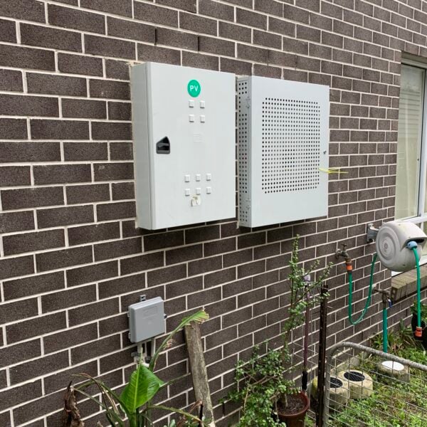 15.2 kW Solar and 41.6 kWh Battery Installation in Golden Beach, QLD