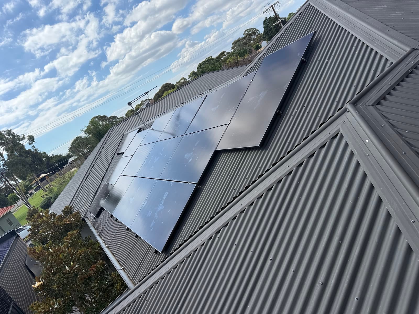14.28 kW Solar and 23.4 kWh Battery Installation in Fulham, SA